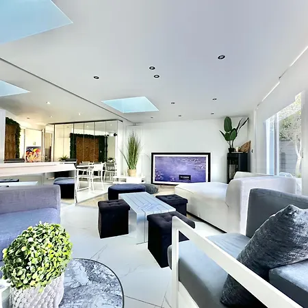 Maison Avec Jardin, Proche Vieux-lille, Avec Parking Casa vacanze